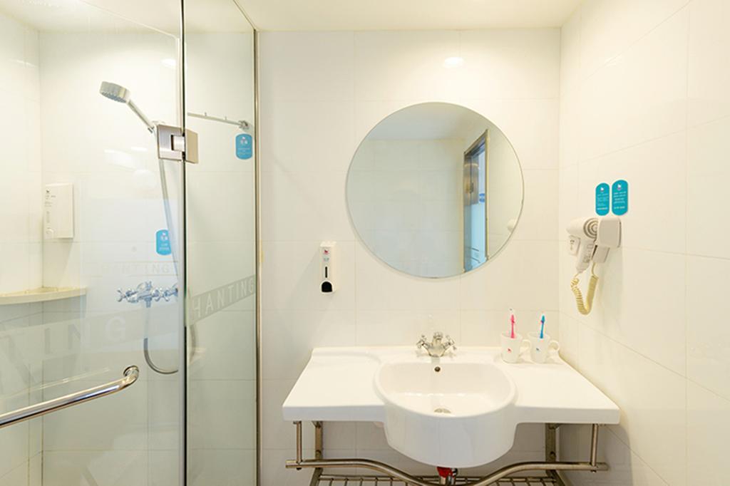 Hanting Hotel Beijing New Fuchengmen Bagian luar foto