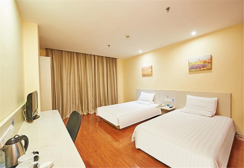 Hanting Hotel Beijing New Fuchengmen Bagian luar foto